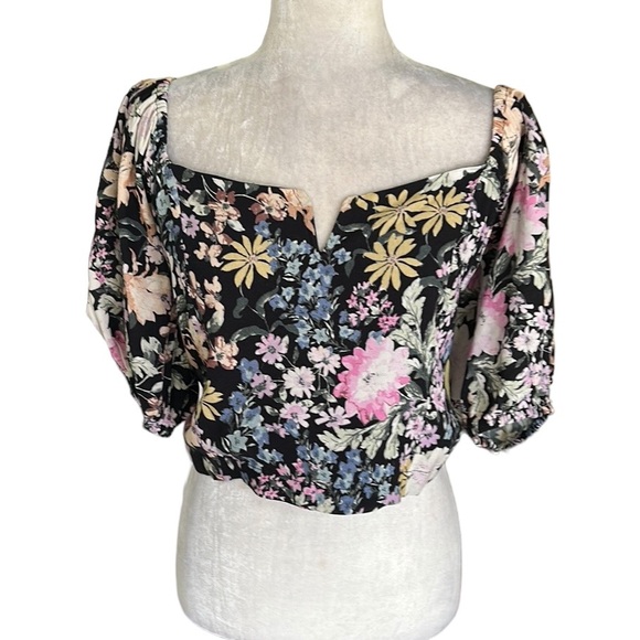 Saltwater Luxe Lenny Multi Floral Oasis Puff Sleeve Off Shoulder Crop Top - M - Picture 3 of 16